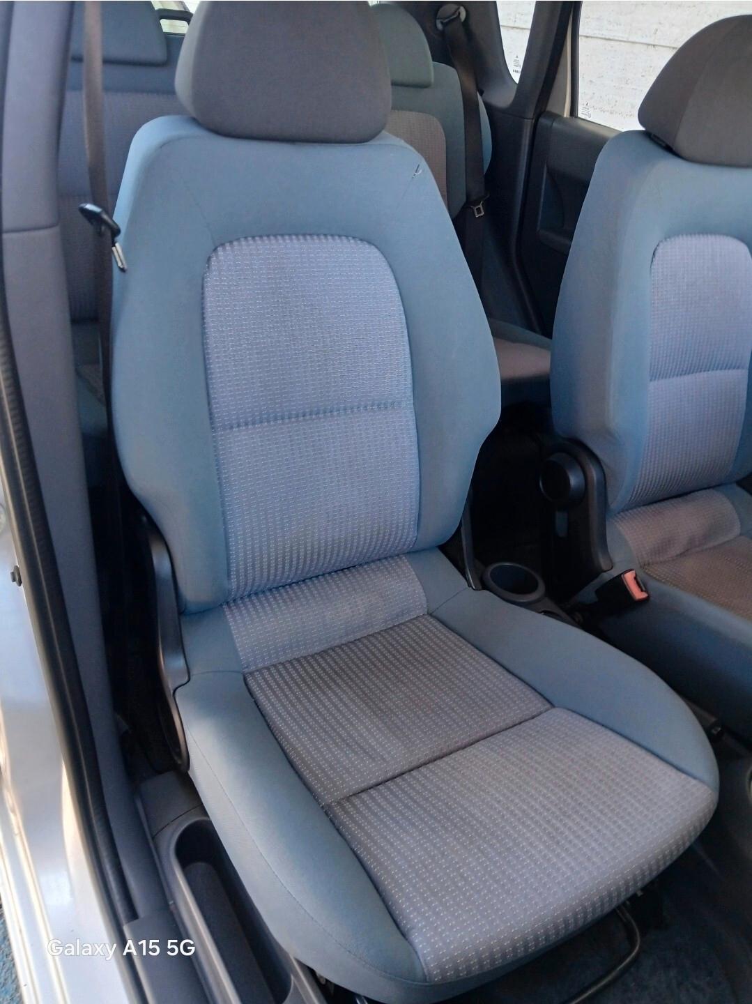 Mitsubishi Colt 1.1 12V 5p. 118000km NEOPATENTATI - PERMUTE