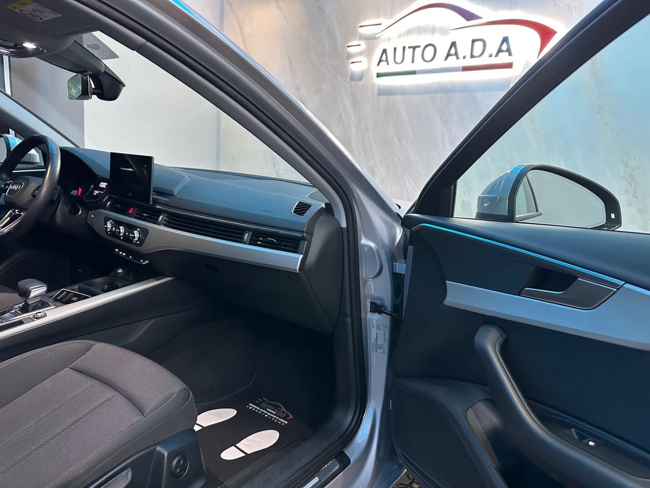 Audi A4 Avant 30 TDI/136 CV S tronic line edition