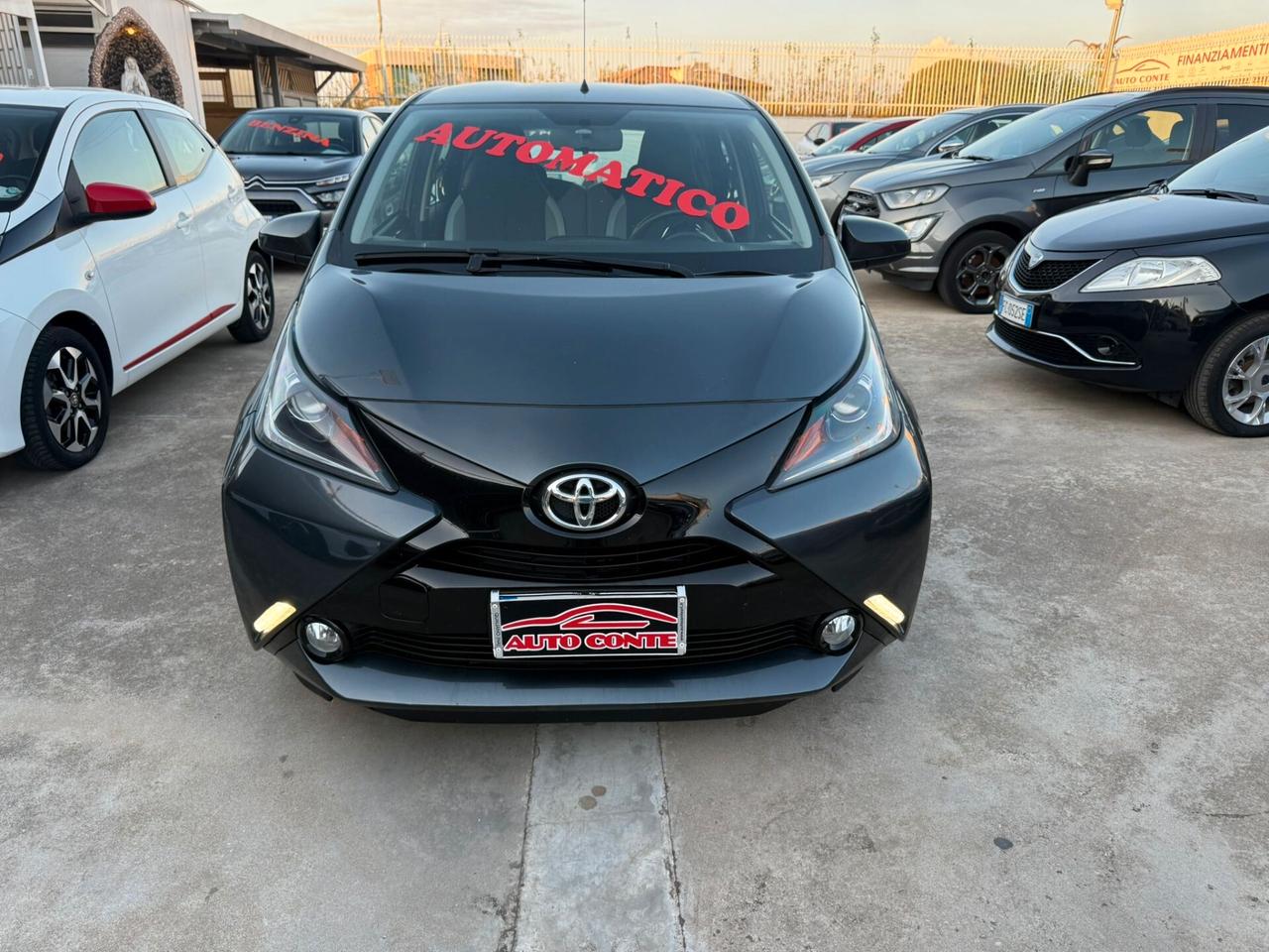 Toyota Aygo 1.0 VVT-i 69 CV 5 porte x-clusiv
