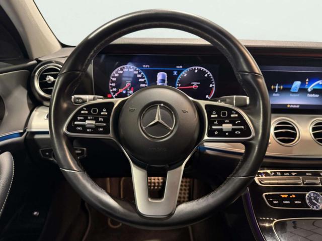 MERCEDES-BENZ E 220 d S.W. 4Matic Auto Premium