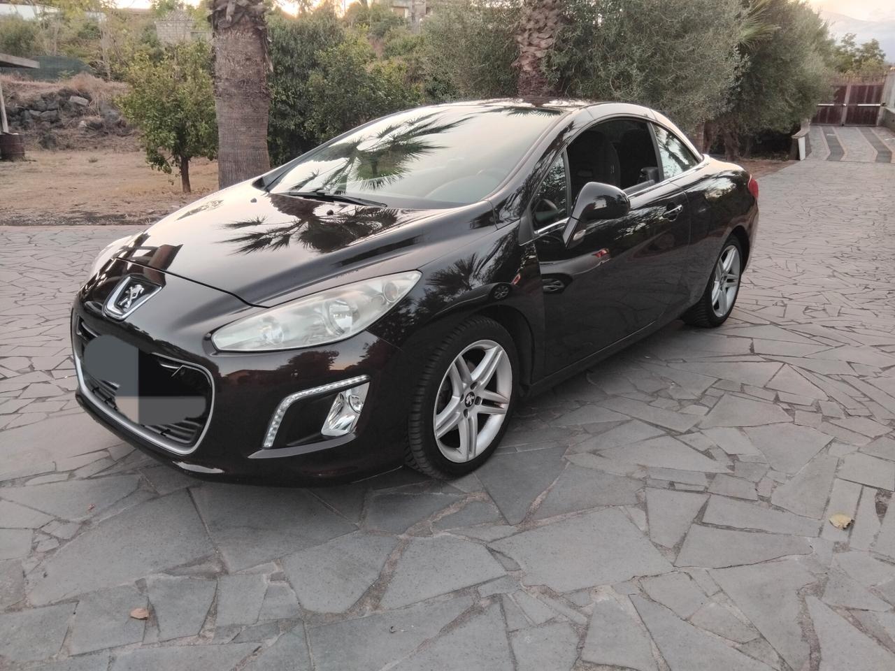 Peugeot 308 1.6 e-HDi 112CV Stop&Start CC Allure