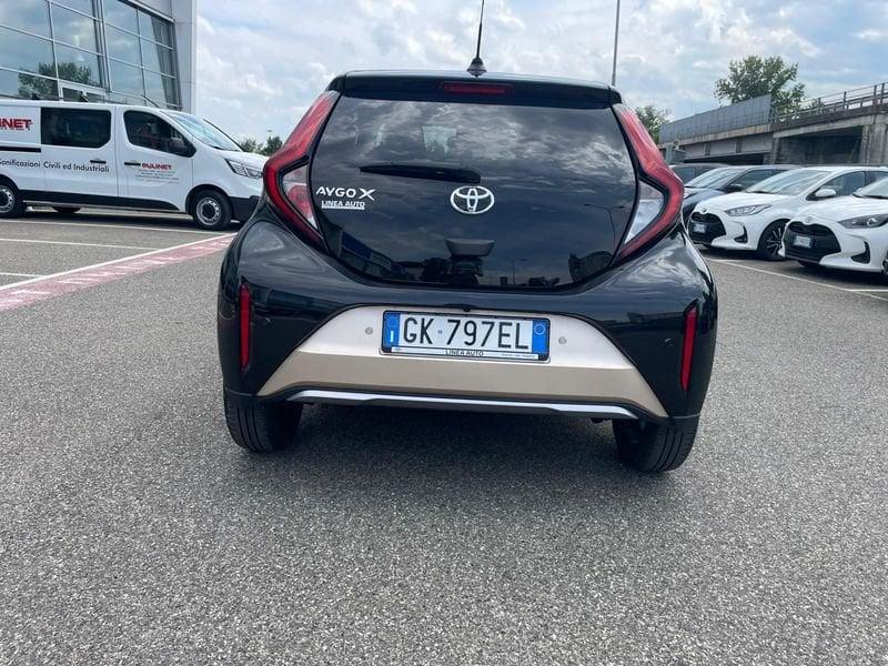 Toyota Aygo X 1.0B (72 CV) Lounge S-CVT