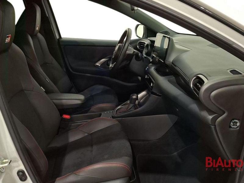Toyota Yaris Yaris 1.5h GR Sport
