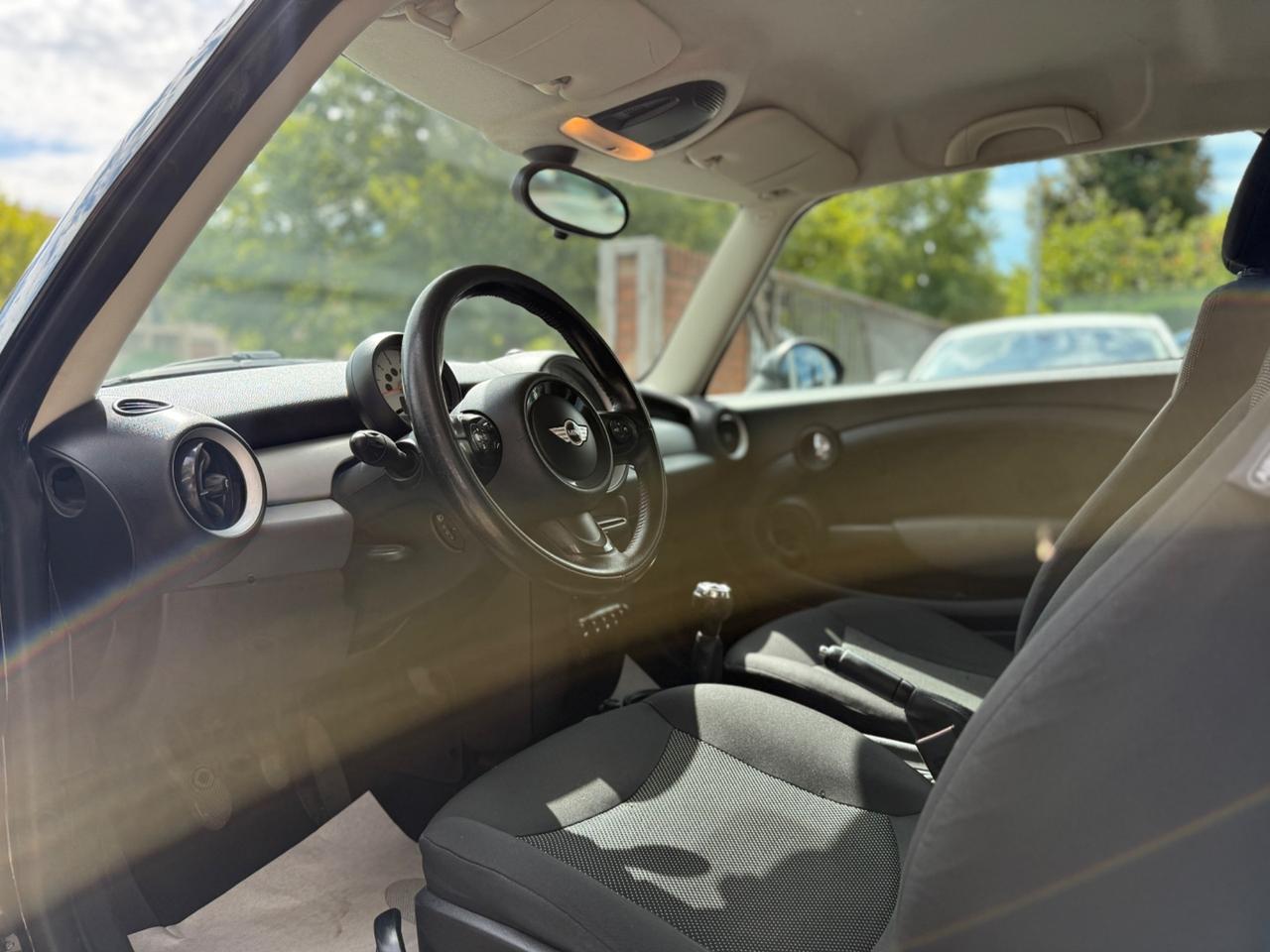 Mini 1.6 16V One D