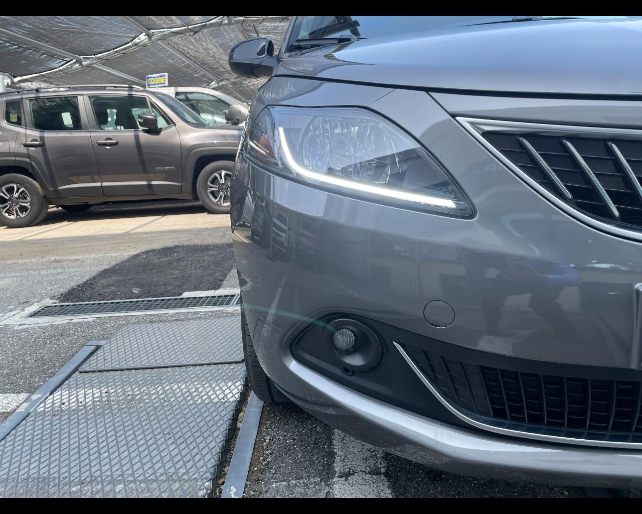 LANCIA Ypsilon III 2021 - Ypsilon 1.0 firefly hybrid Platino s&s 70cv