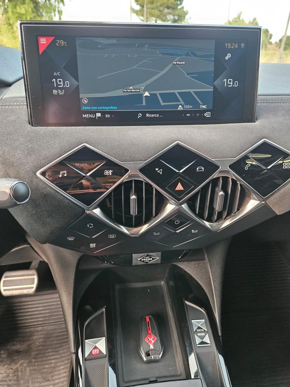 DS3 CROSSBACK PREFORMANCE Line 1.2 BENZ 155cv 114KW