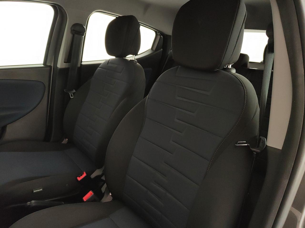 Lancia Ypsilon 1.0 FireFly 5 porte S&S Hybrid Platino