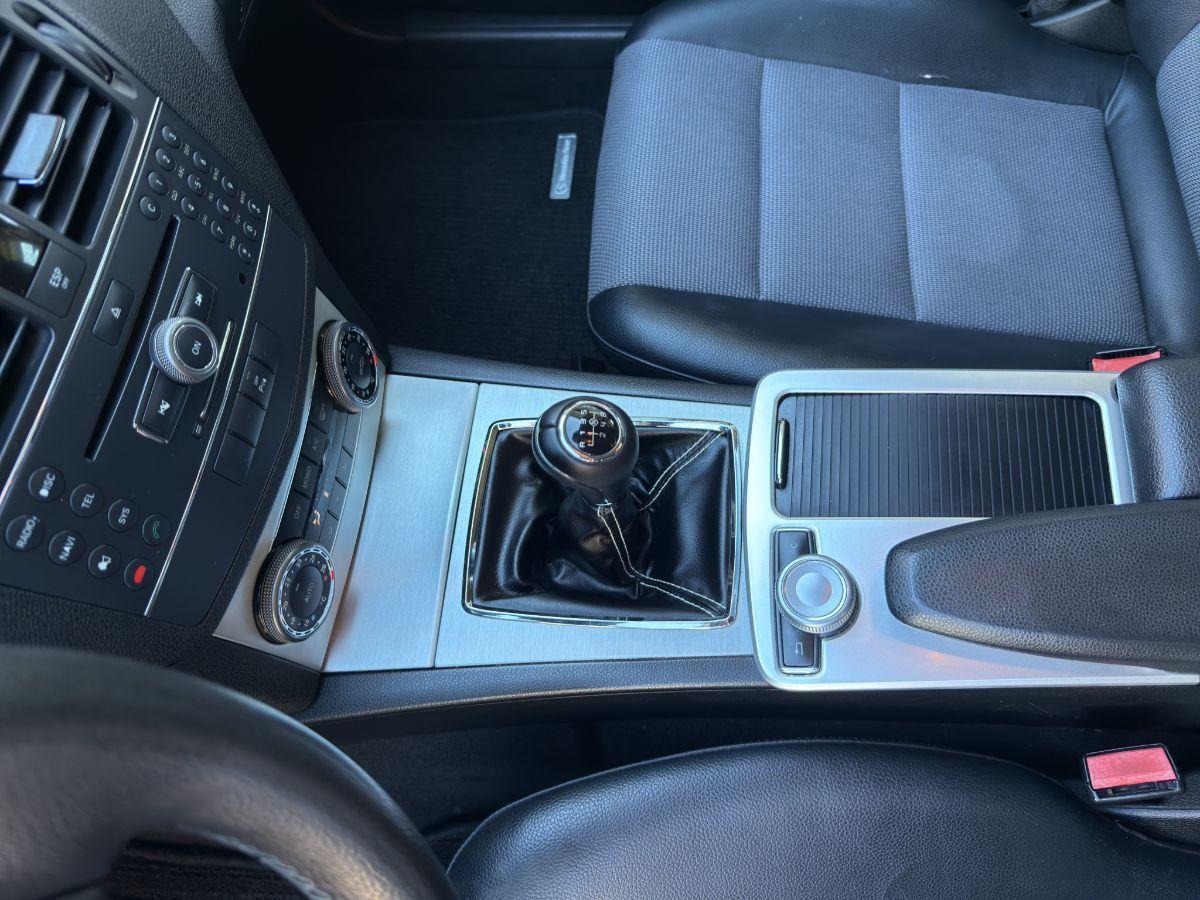 MERCEDES - Classe C - 220 CDI 170CV Avantgarde AMG