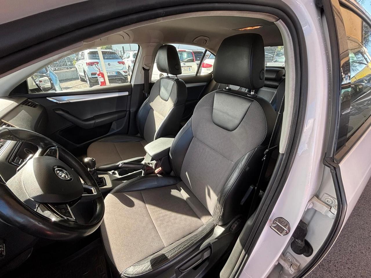 Skoda Octavia 1.6 TDI CR 115 CV Executive