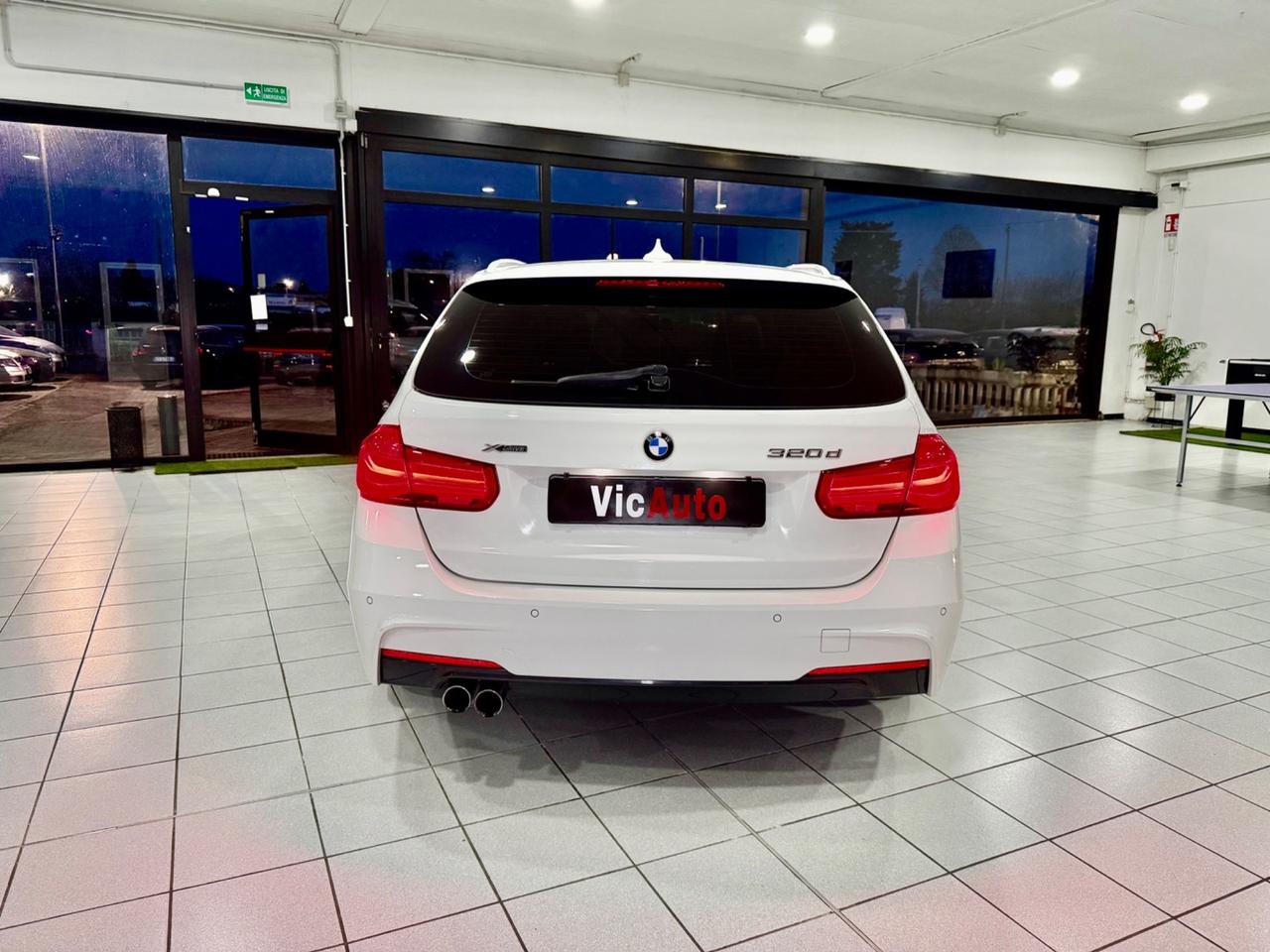 Bmw 320 320d xDrive Touring Msport