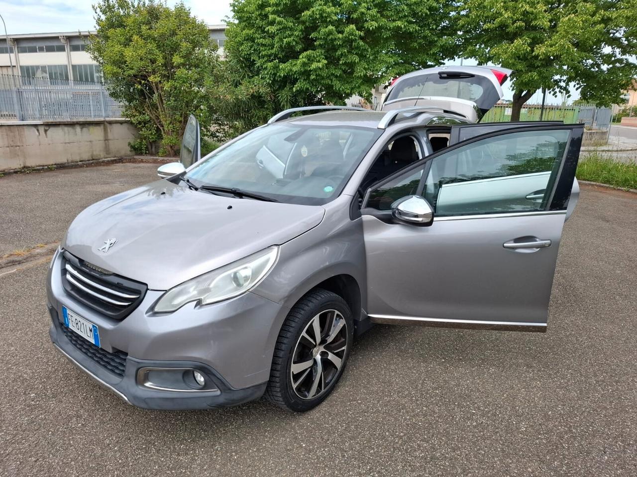 Peugeot 2008 1.6 HDi 2016 SOLAMENTE 85.000 KM