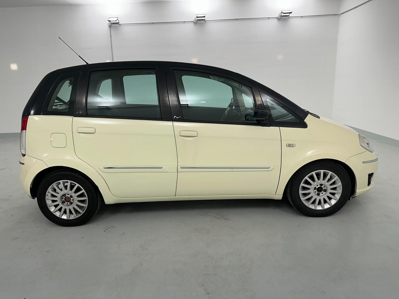 Lancia MUSA 1.4 16V Oro Plus