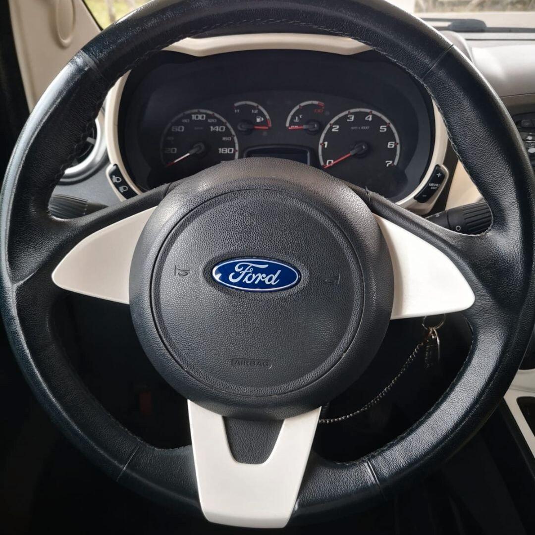 Ford Ka 1.3 TDCi 75CV Titanium