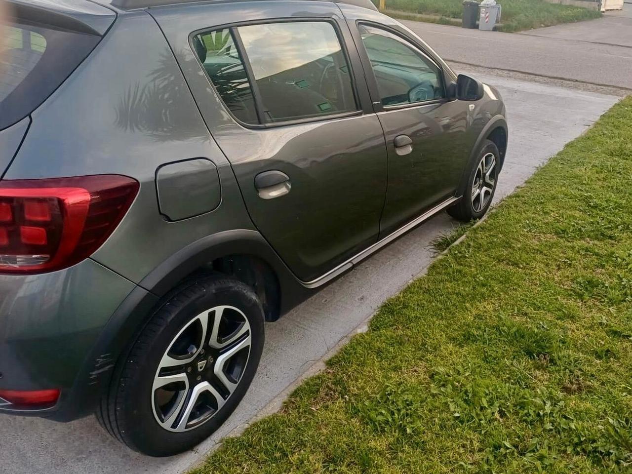 Dacia Sandero Stepway 1.5 dCi 8V 90CV Start&Stop