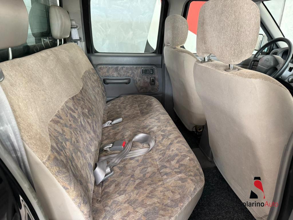 Nissan Cab Double Cab Double Cab 2.5 Navara