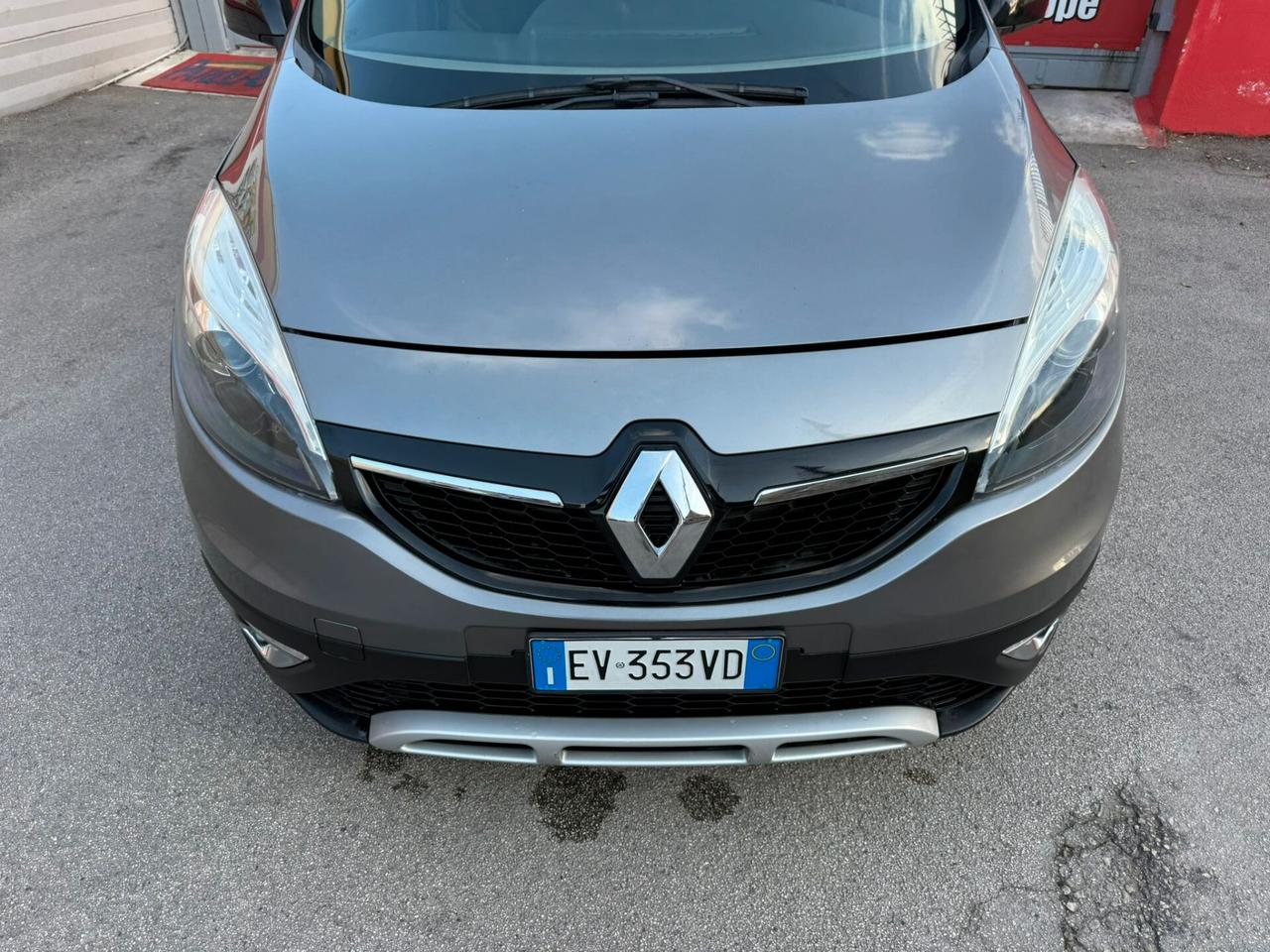 Renault Scenic XMod Cross 1.5 dCi 110cv - 2014