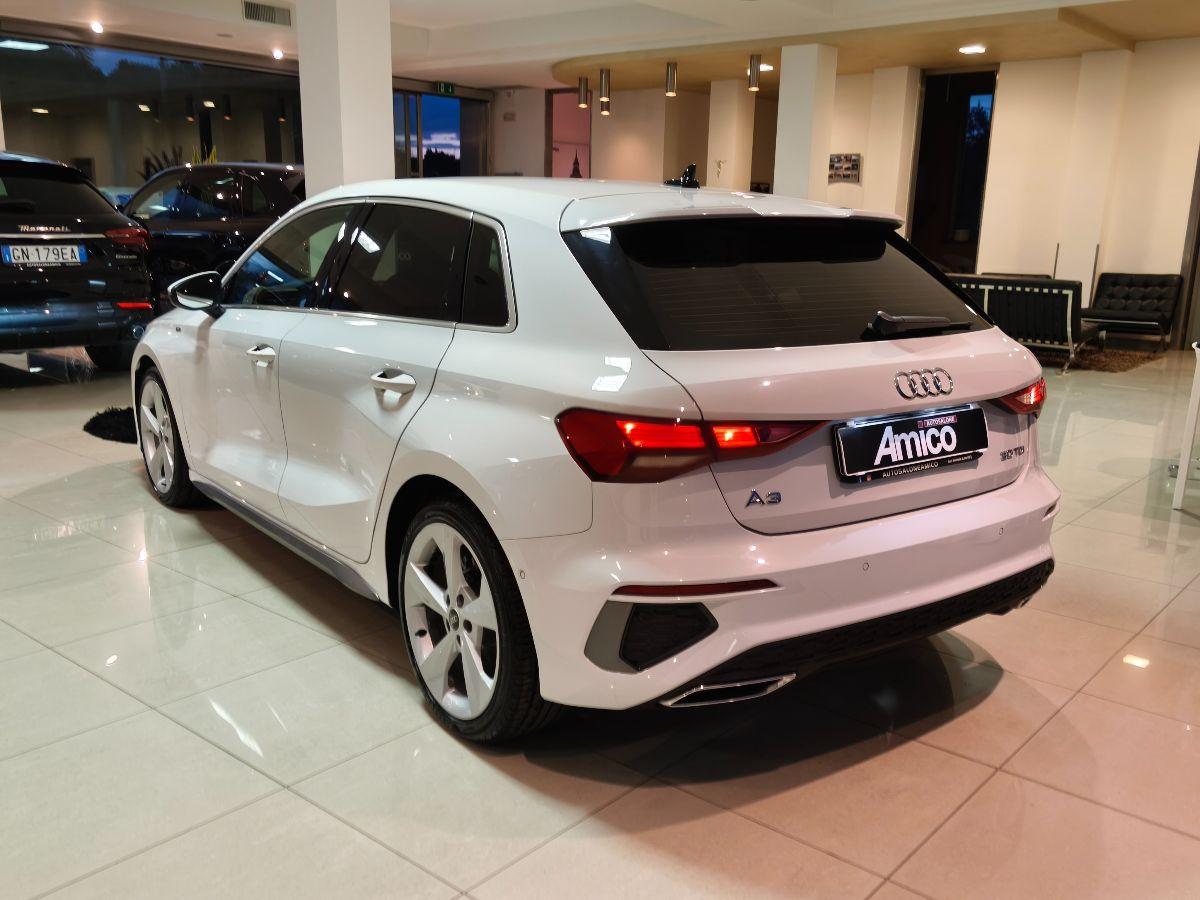 AUDI A3 SPB Sportback 2.0 TDI 116 CV S-tronic S-line Cockpit/18'/Led
