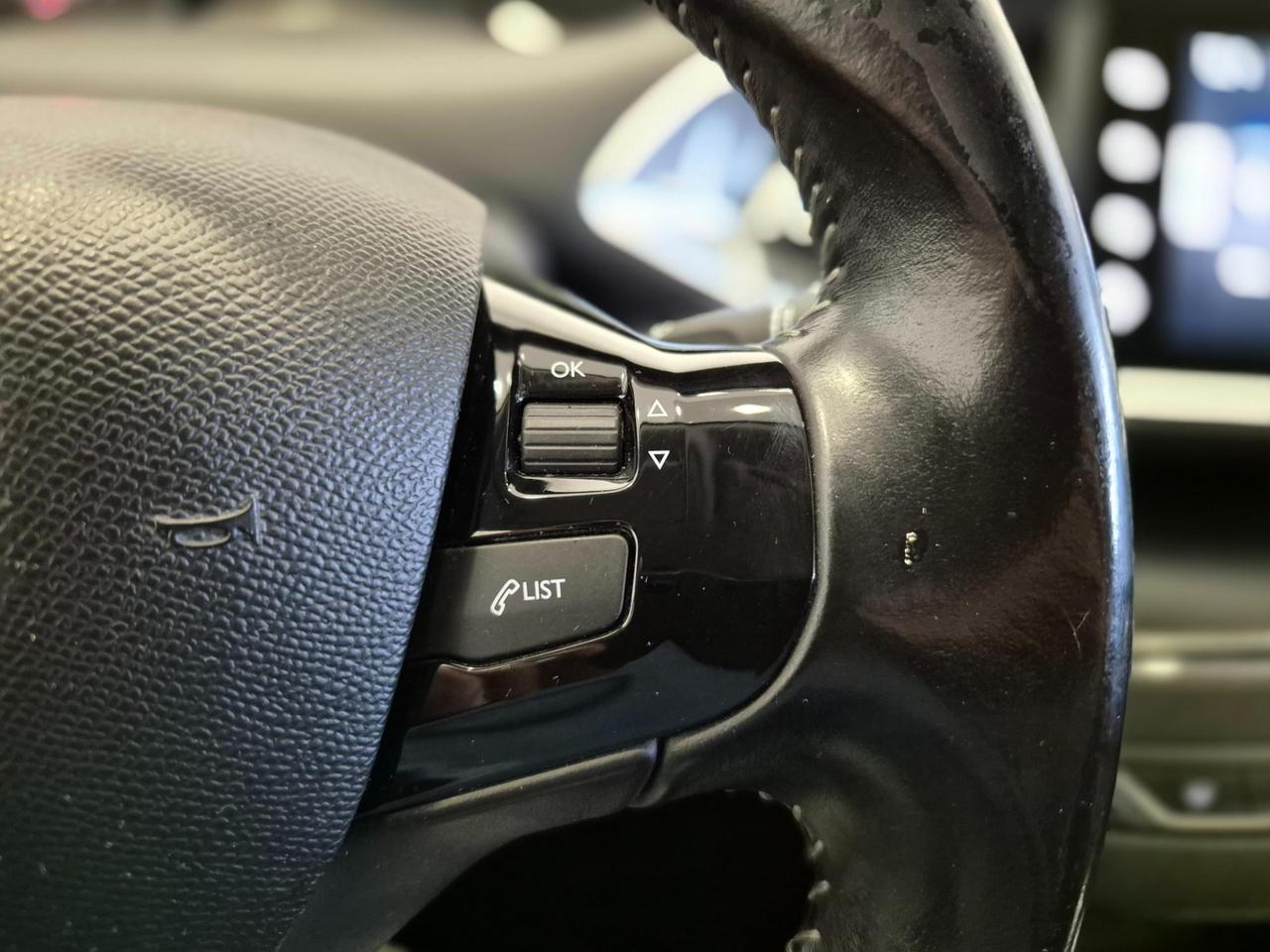 Peugeot 308 SW 1.6 bluehdi Active s&s 120cv - UNIPROPRIETARIO - NEOPATENTATI - Sens. Park - Clima