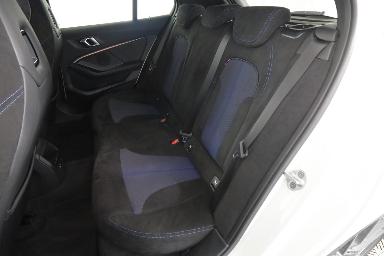 BMW Serie 1 (F40) 118d 5p. Msport