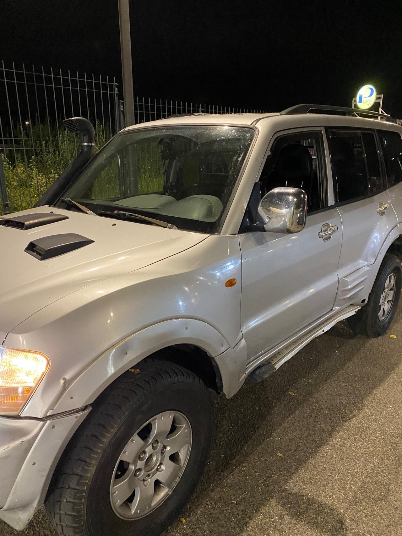 Mitsubishi Pajero 3.2 16V DI-D 5p. GLS1