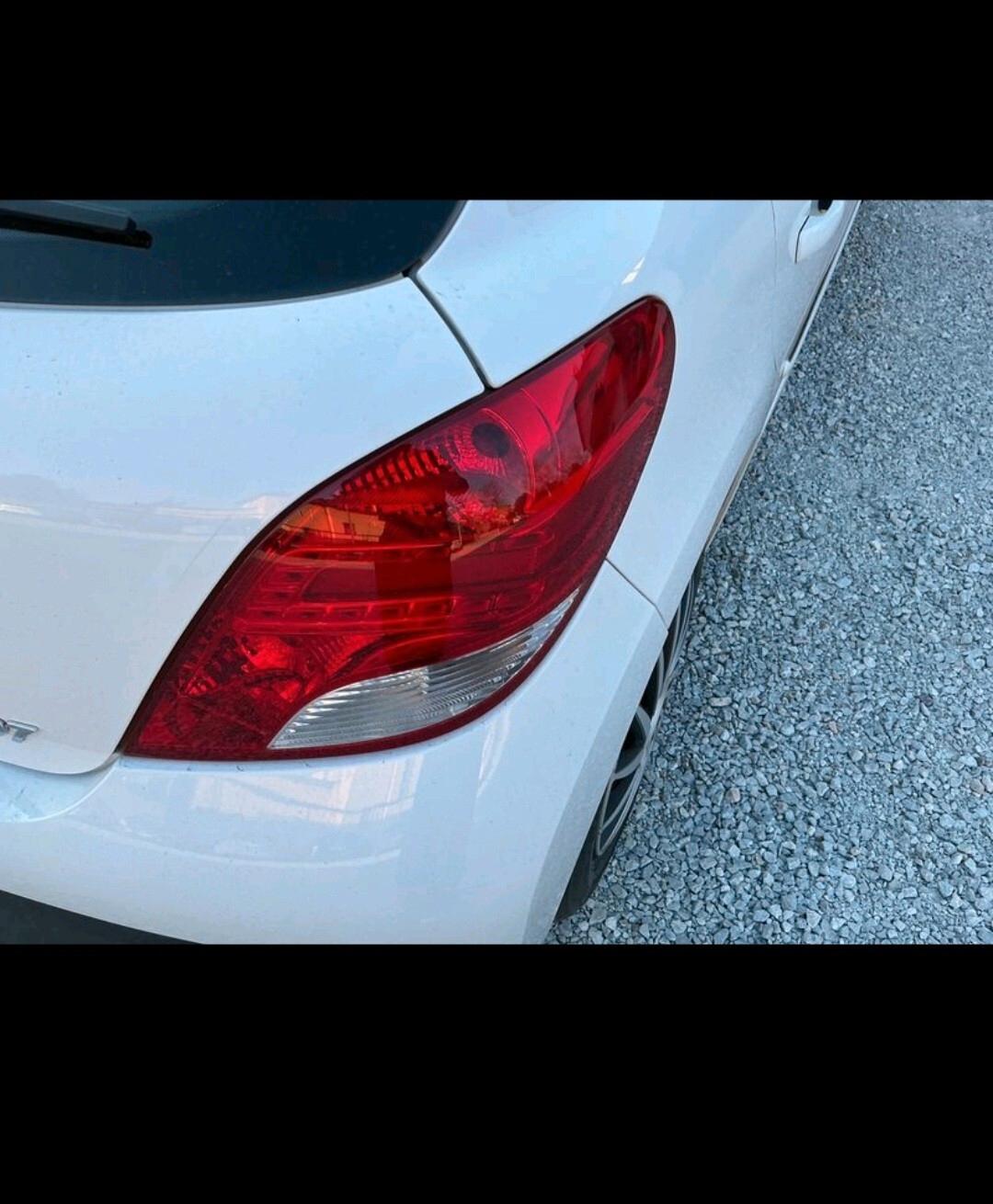 Peugeot 207 1.4 HDi 70CV 5p. Energie 2012