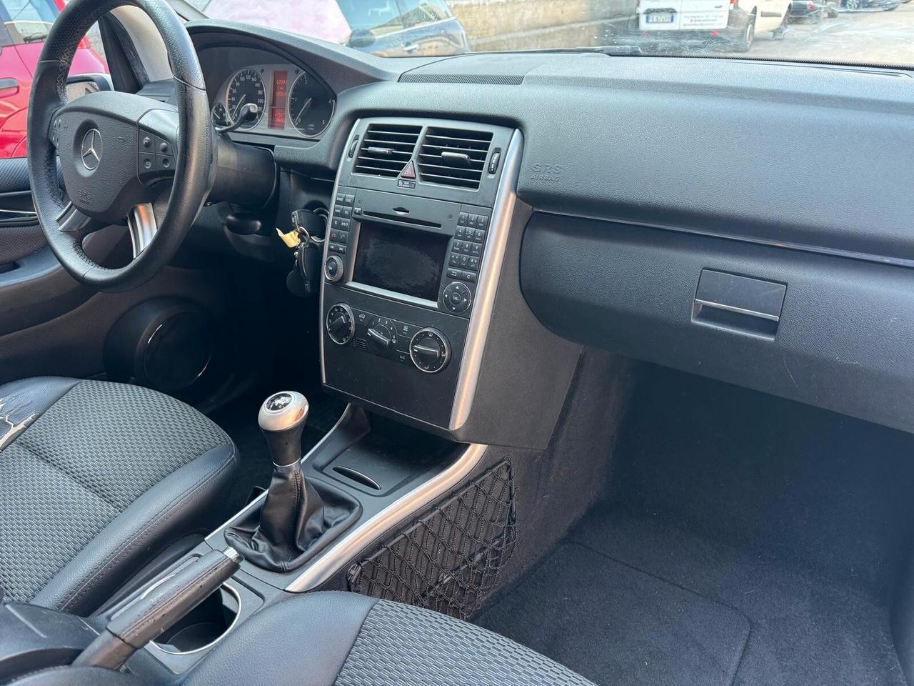 Mercedes-benz B 200 CDI Premium