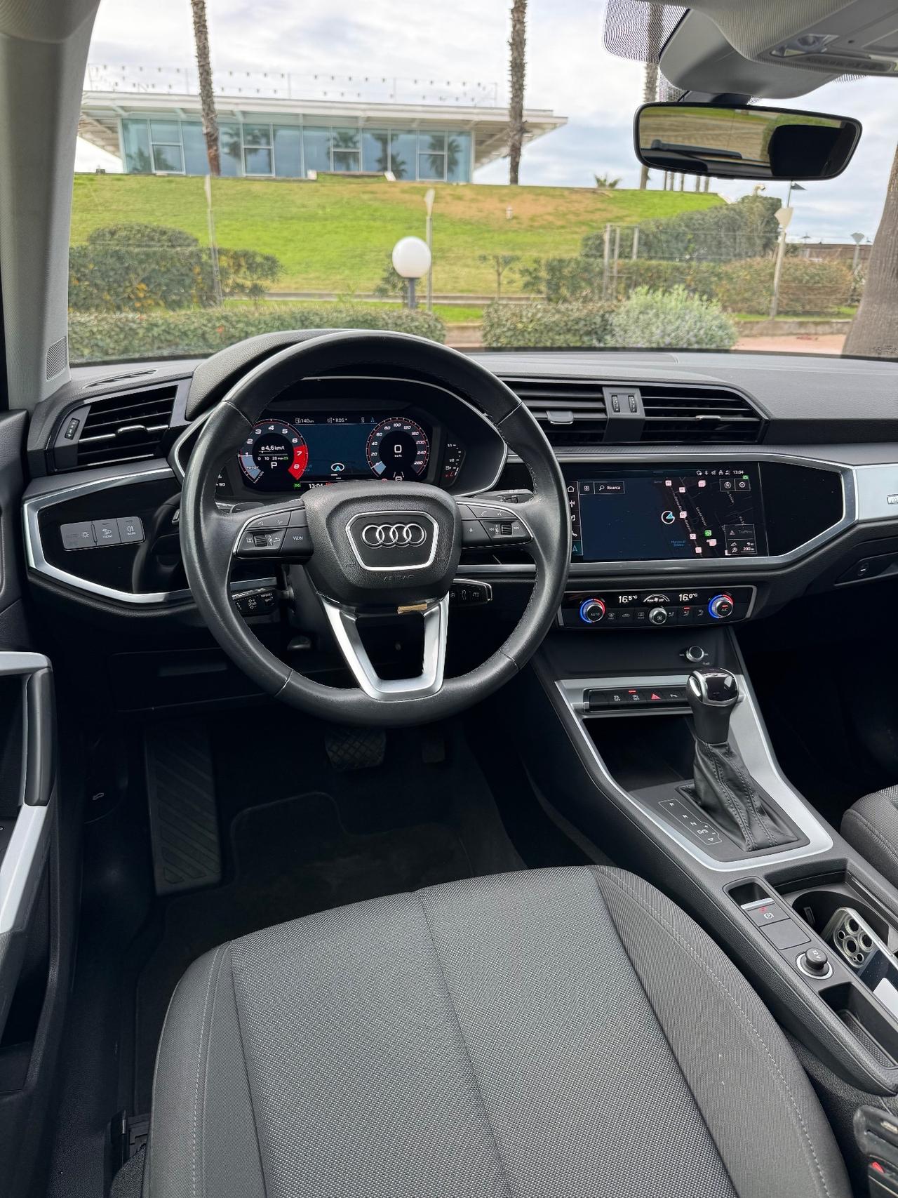 Audi Q3 45 TFSI e S tronic