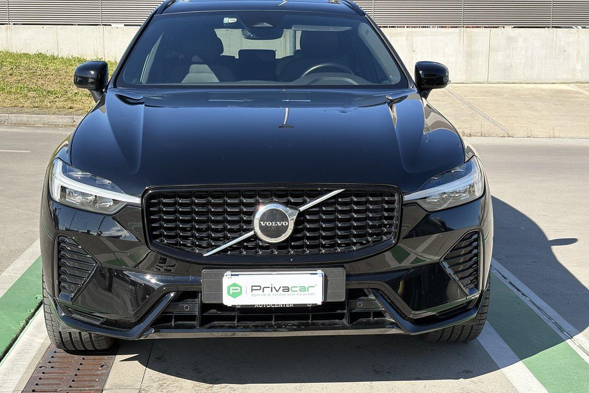 VOLVO XC60 B4 (d) AWD automatico Plus Dark N1