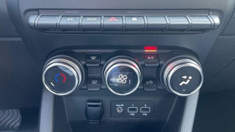 Renault Clio 1.6 E-Tech hybrid Zen 140cv auto