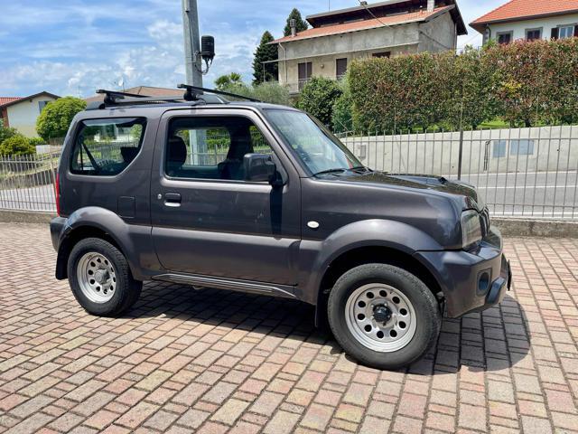 SUZUKI Jimny 1.3 4WD Evolution E6