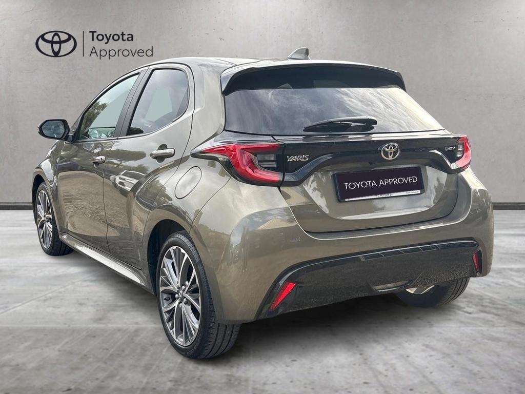 Toyota Yaris 1.5h 130 Lounge