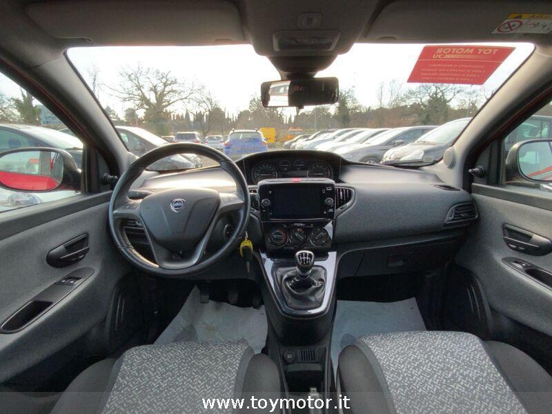 Lancia Ypsilon 3ª serie 1.0 FireFly 5 porte S&S Hybrid Silver