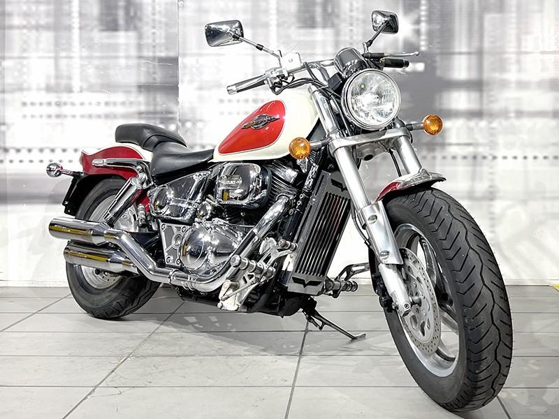 Suzuki VZ 800 Marauder