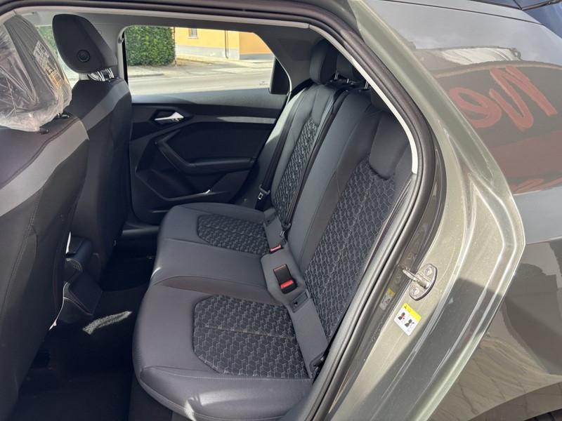 Audi A1 Sportback 30 1.0 tfsi S Line Edition 116cv s-tronic LED-PHONE APPS-17"