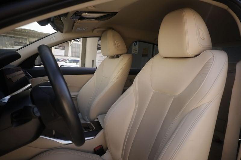 BMW Serie 3 BMW Serie 3 330e xDrive Luxury aut. IVA ESPOSTA Unicoproprietario