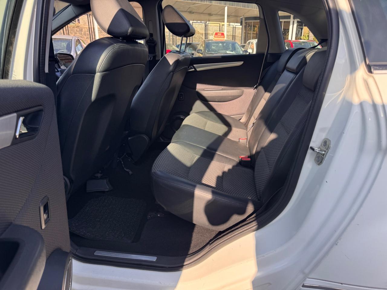 Mercedes-benz B 200 CDI Executive