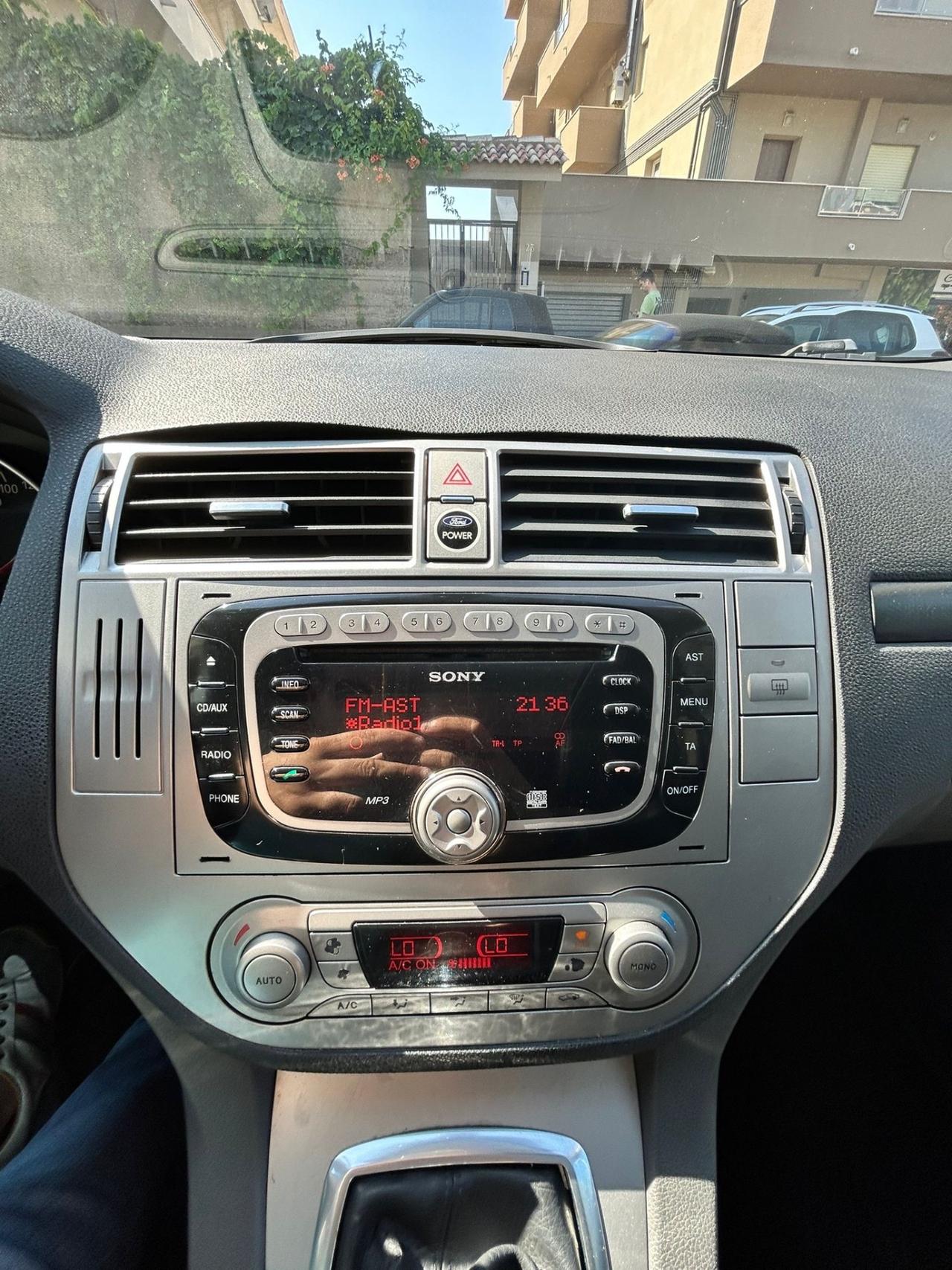 Ford Kuga Kuga+ 2.0 TDCi 136 CV 4WD DPF