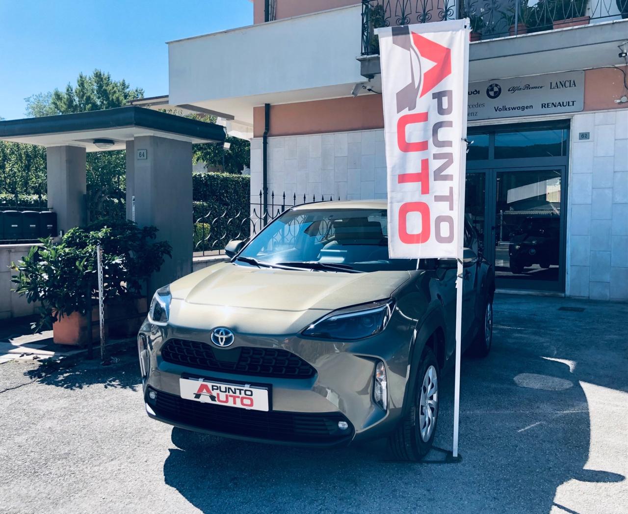 Toyota Yaris Cross 1.5 Hybrid 5p. carplay -telecamera