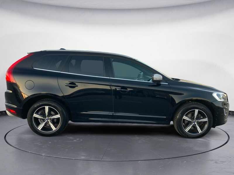 VOLVO XC60 2.0 d3 R-design 150cv geartronic