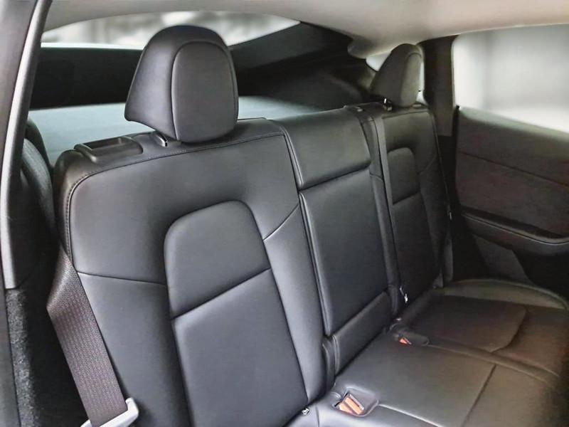 TESLA MODEL Y 75 KWH PERFORMANCE DUAL MOTOR 4WD AUT SUV