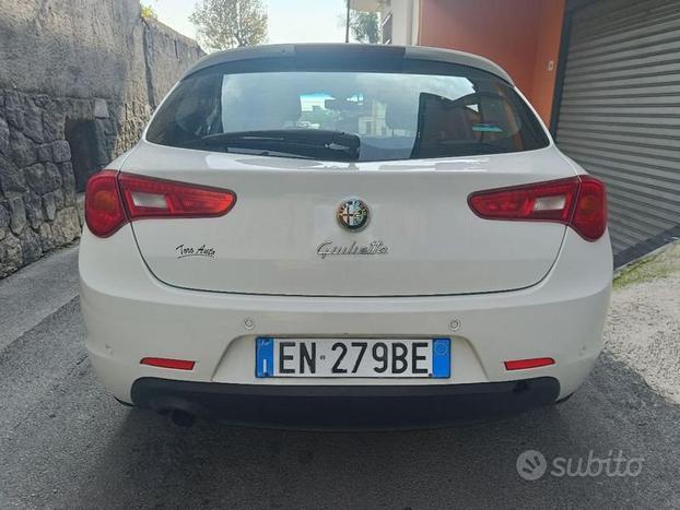 Alfa Romeo Giulietta 1.4 Turbo 120 CV GPL Dis...