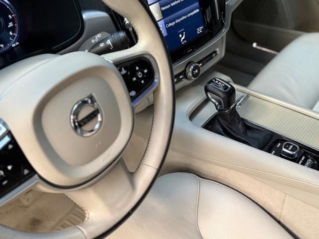 VOLVO V90 D4 Geartronic Momentum