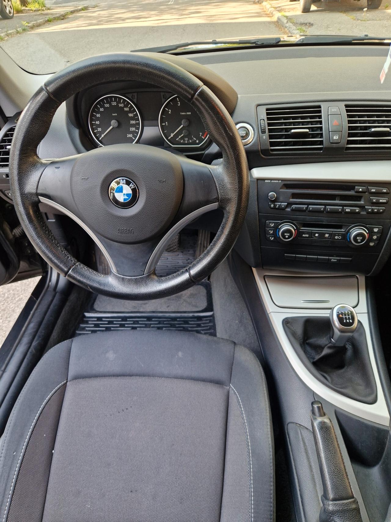 Bmw 118i 5 porte Futura 143CV - 2008
