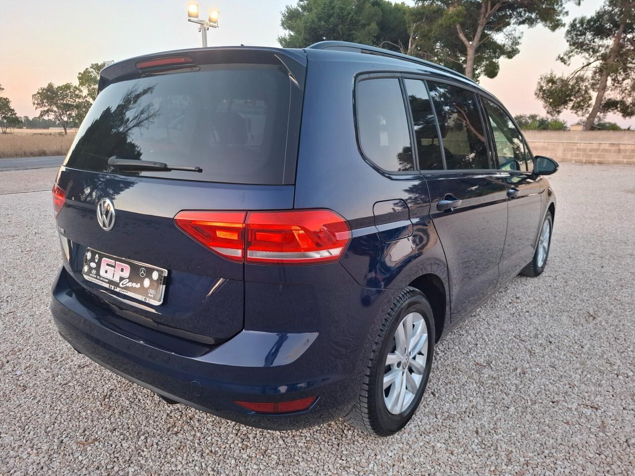 VW Touran 1.6 TDI 115 CV BUSINESS *CLIMATRONIC-RADAR*