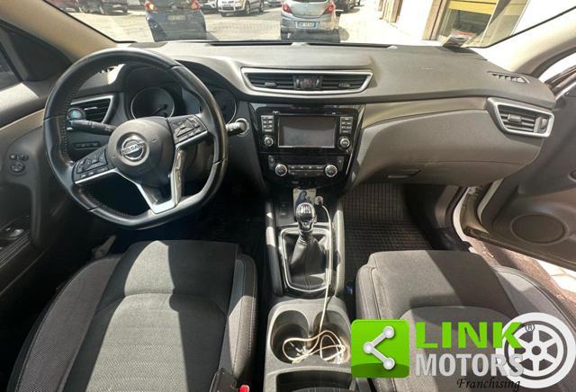 NISSAN Qashqai 1.2 DIG-T N-Connecta