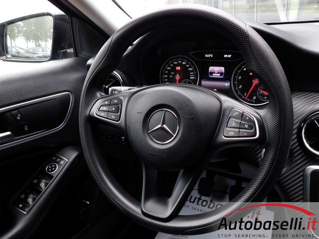 MERCEDES-BENZ GLA 200 180 BUSINESS 122CV,NAVIGATORE,LEDHD, RETROCAMERA