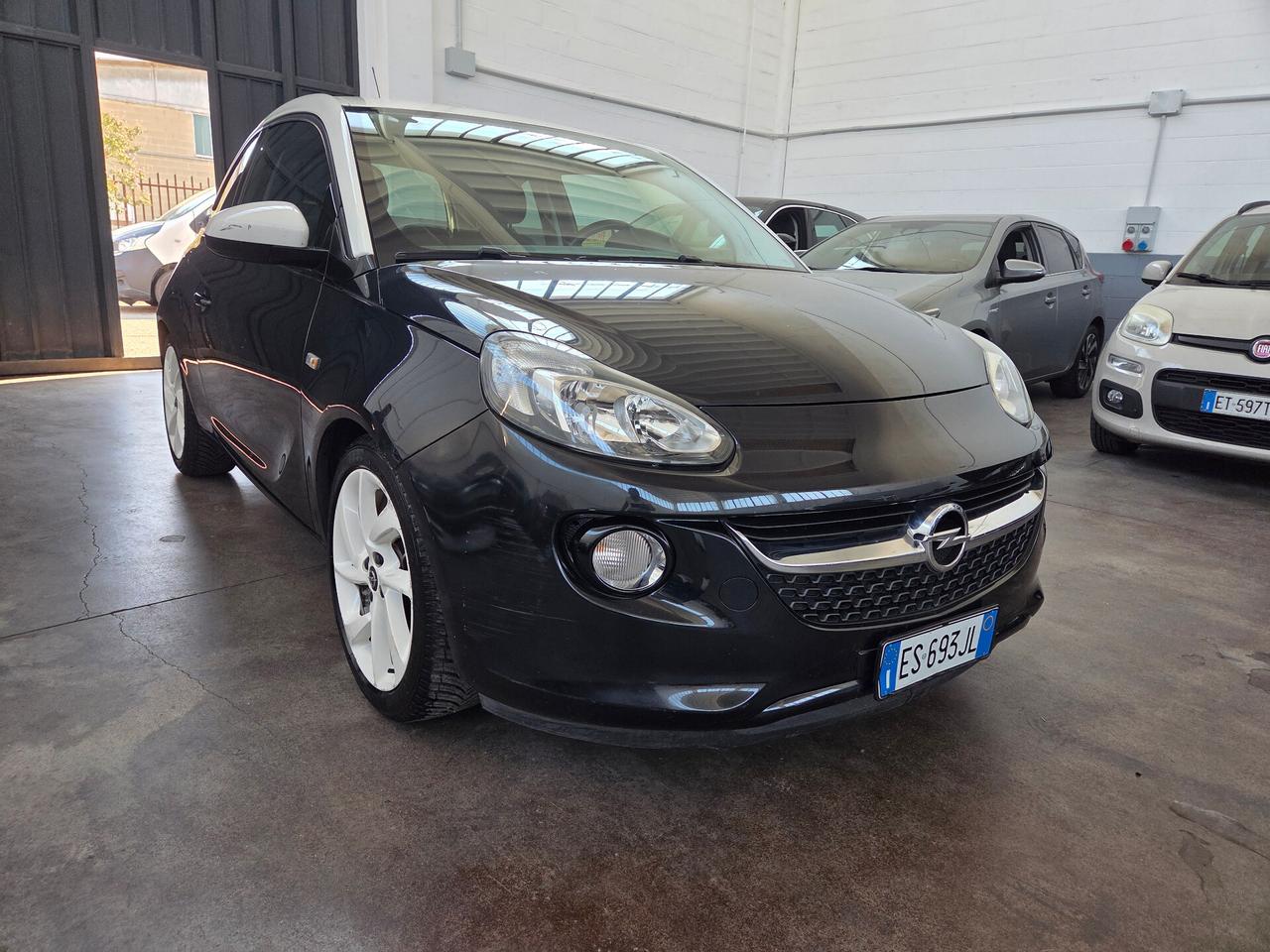 Opel Adam 1.2 70 CV