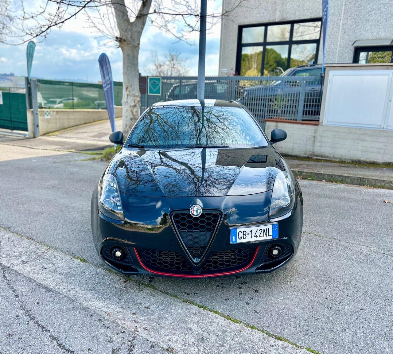 Alfa Romeo Giulietta 1.6 JTDm - CARBON EDITION !!