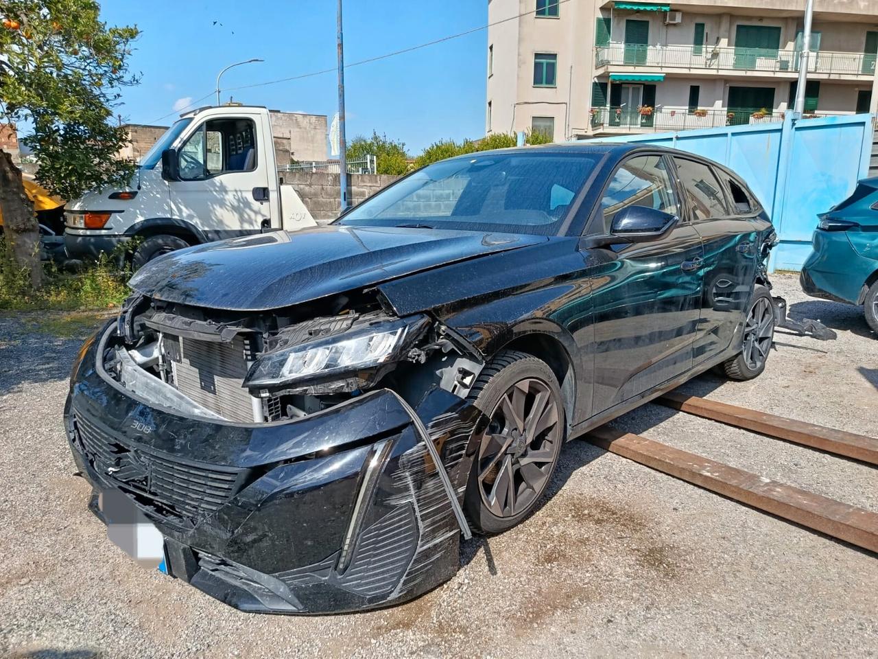 Peugeot 308 BlueHDi 130 S&S EAT8 SW GT-2025