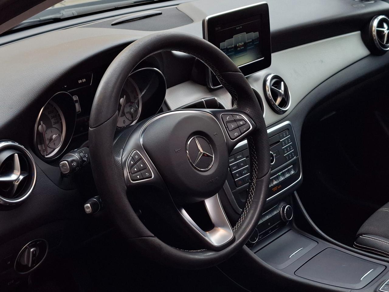 Mercedes-benz GLA 200 200d Sport auto, Manutenzione certificata! E6B.